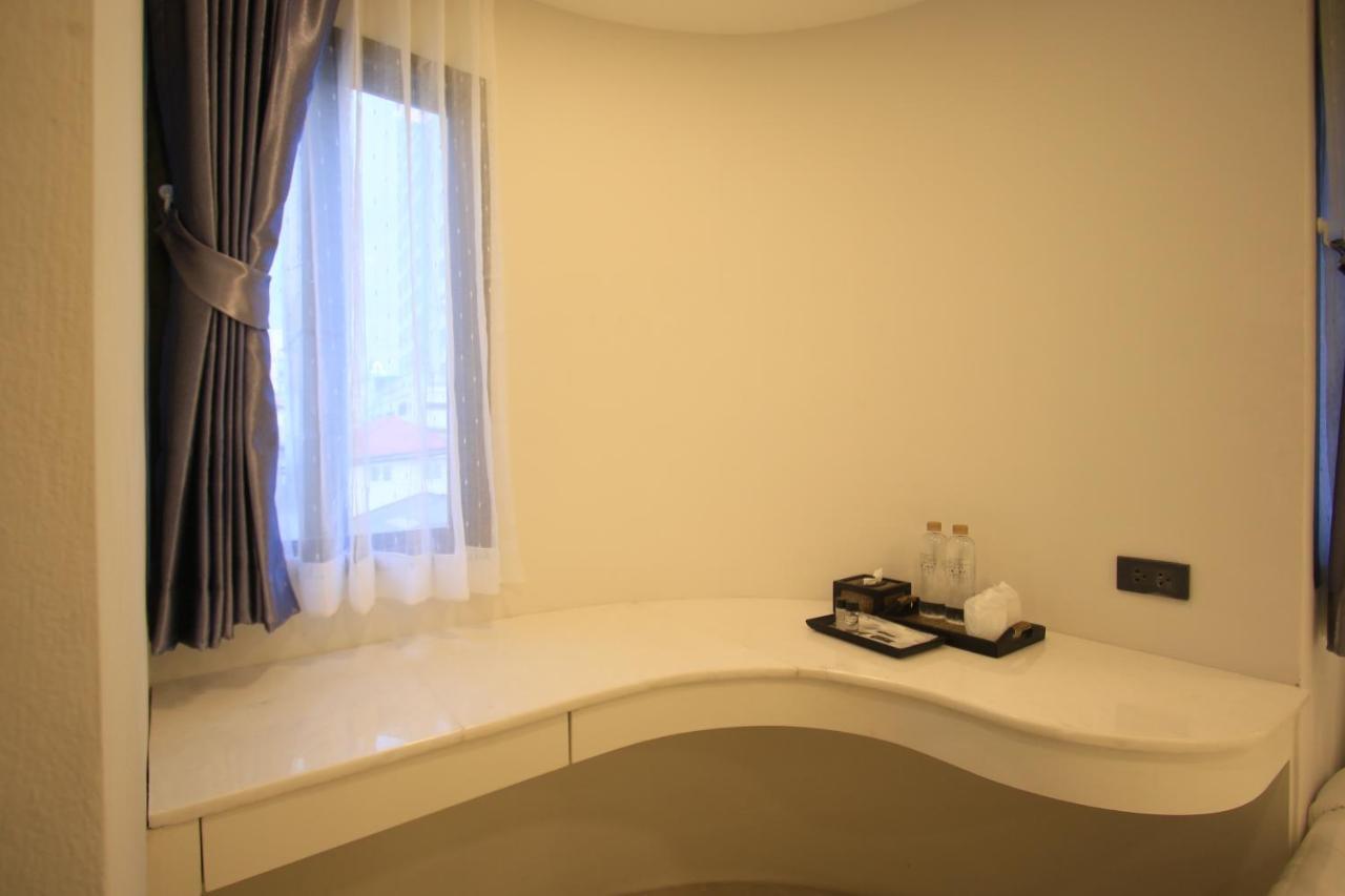 Pratunam Atrium Hotel Bangkok Exteriér fotografie