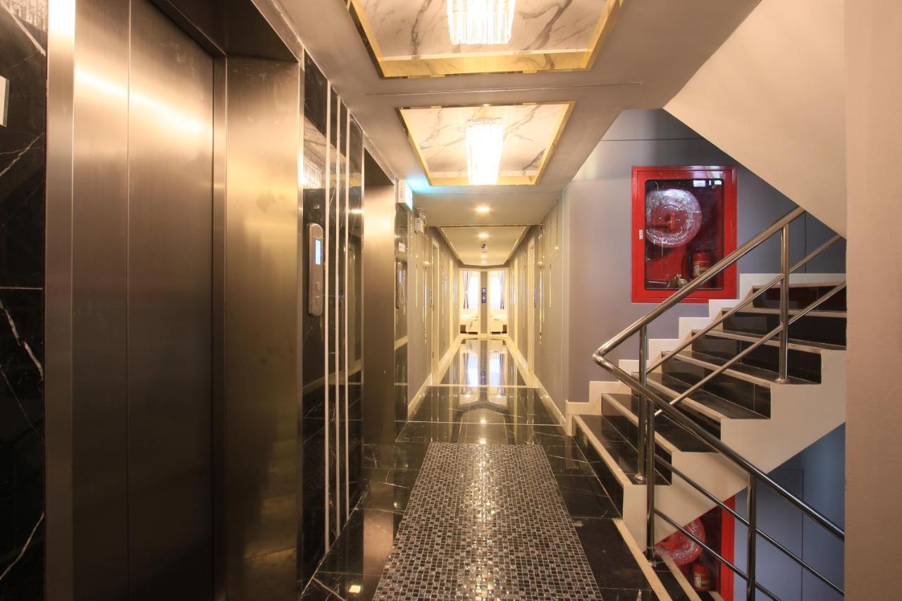 Pratunam Atrium Hotel Bangkok Exteriér fotografie